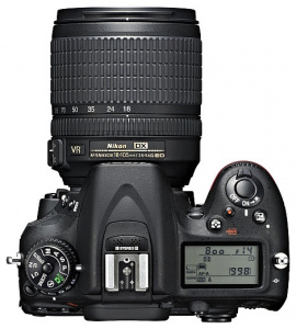     Nikon D7100 KIT (AF-S DX 18-105mm VR) - 