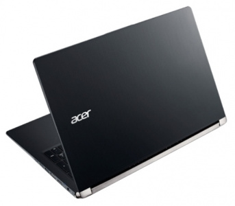  Acer Aspire Nitro V15 VN7-571G-5059 i5-4210U