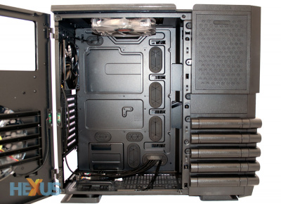    Thermaltake Level 10 GT VN10001W2N Black