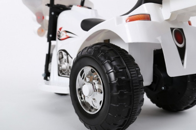    RiverToys Moto 998 white - 