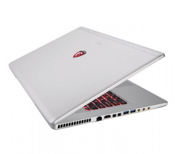  MSI GS70 2QE Stealth Pro (9S7-177311-623), Silver