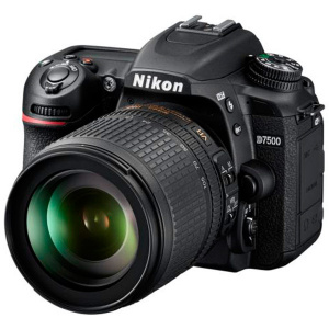     Nikon D7500 Kit (18-105 VR) Black - 