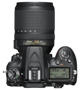     Nikon D7200 KIT (AF-S DX 18-105mm VR), black - 