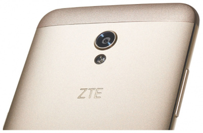    ZTE Blade V7 16Gb gold - 