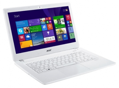  Acer Aspire V3-331-P9J6, White