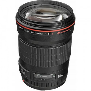    Canon EF 135mm f/2L USM - 