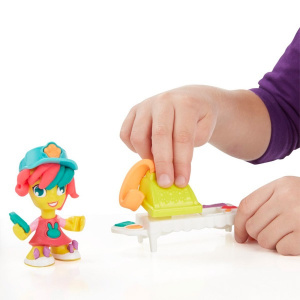     Hasbro Play-Doh     - 