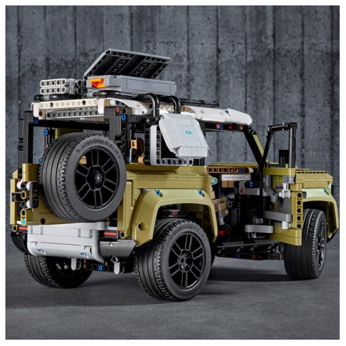 Lego Technic 42110 Land Rover Defender 11 2573