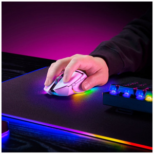 ���� ���� Razer Basilisk V3 Pro White ��������-�������� ������������