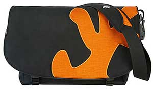  Crumpler Sticky Date BIG LOGO 17.3" Full Black-Pumpkin Orange