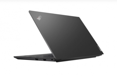  Lenovo ThinkPad E15 Gen 4 15,6" FHD/Ryzen 5 5625U/8GB/256GB SSD/Radeon Graphics Black