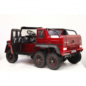    RiverToys Mercedes-Benz G63 AMG 4WD red gloss - 