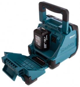    Makita DMR200 - 