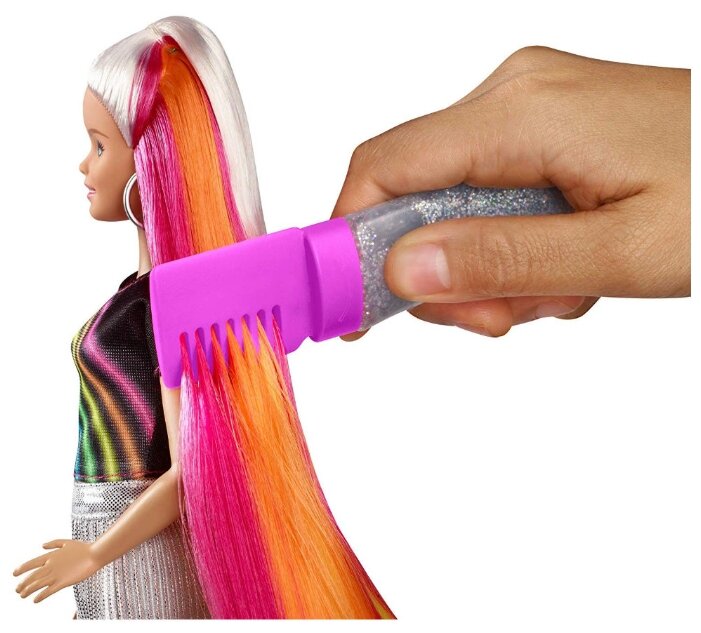 Barbie FXN96