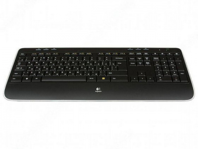    +  Logitech MK520 - 