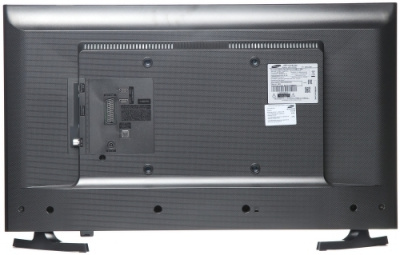 - Samsung UE32J5000AK