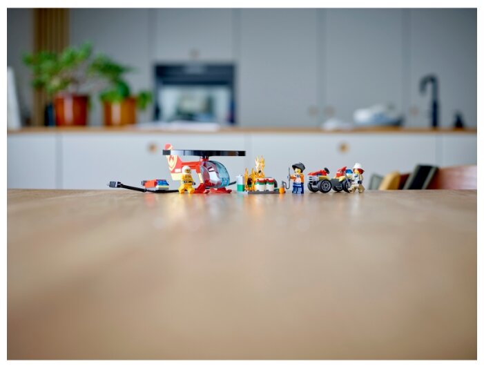LEGO City 60248 5 93